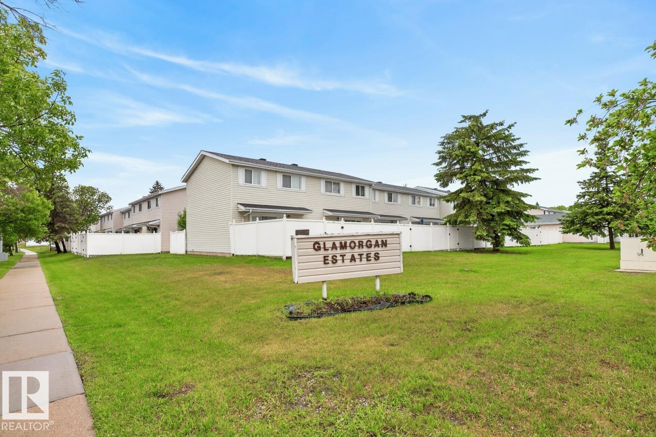 11368 139 AV NW