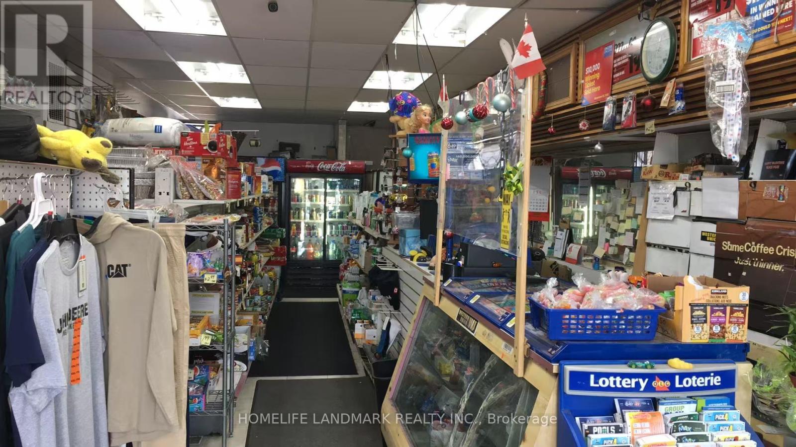 2432 DUFFERIN STREET
