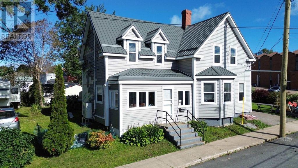 40 PLEASANT STREET, NORTH SYDNEY, NS B2A 1K9 - Image 2305077585.jpeg?d=l