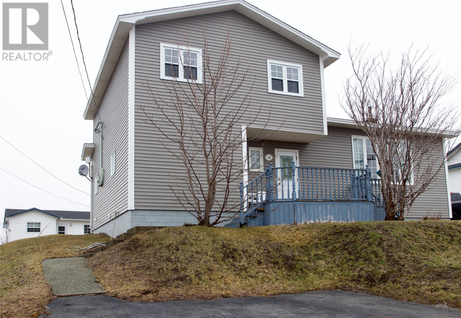 122-122A Coster Street - Photo 2