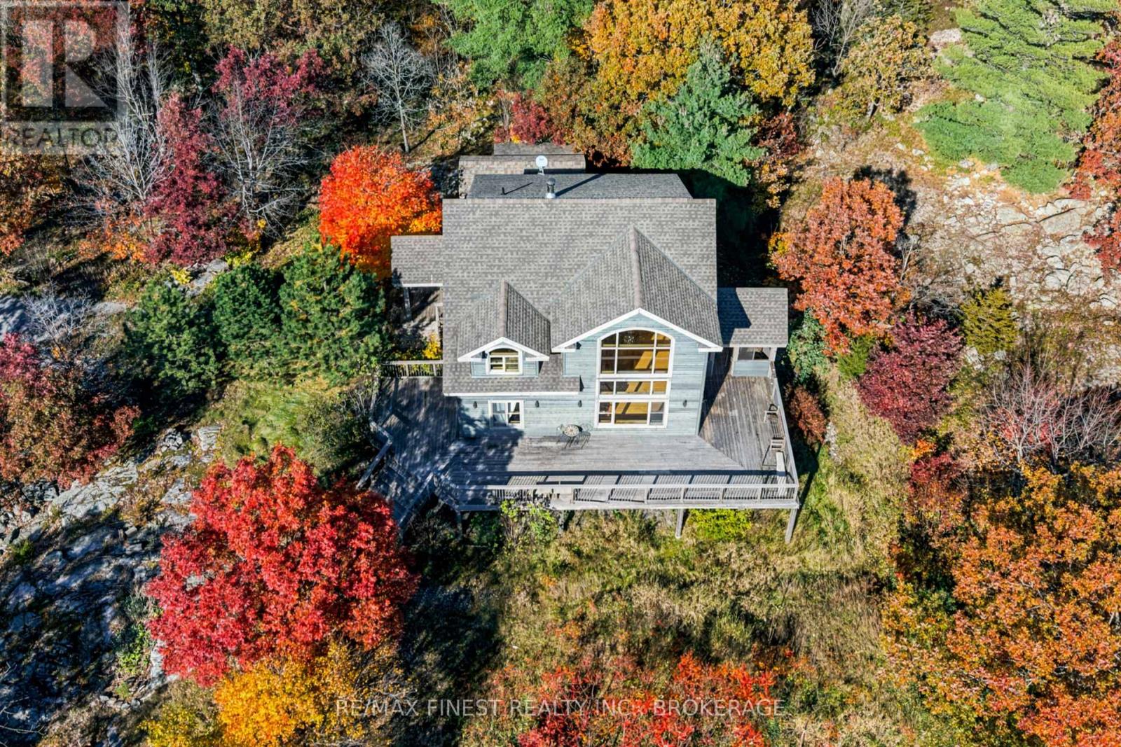 1035 SWEETFERN LANE