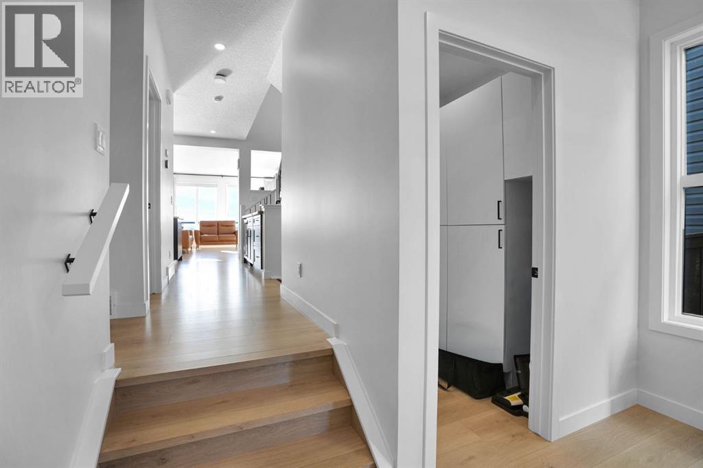 111 SETONSTONE Landing SE