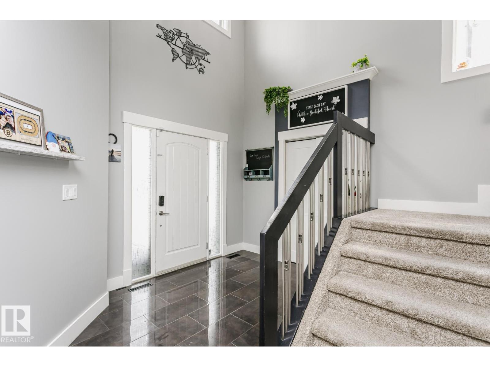 5414 64 ST