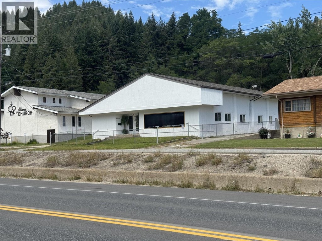 3375 LABURNUM DRIVE