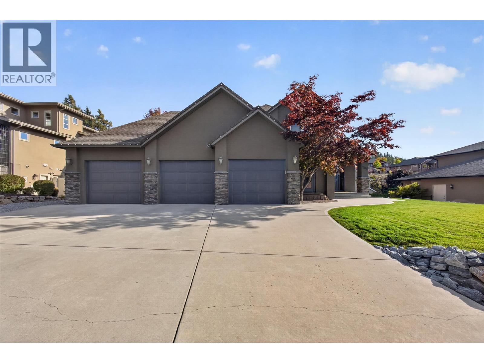 2512 Selkirk Drive