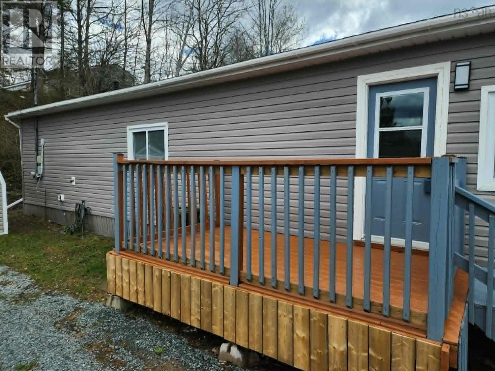 9 Heather Street - Photo 3