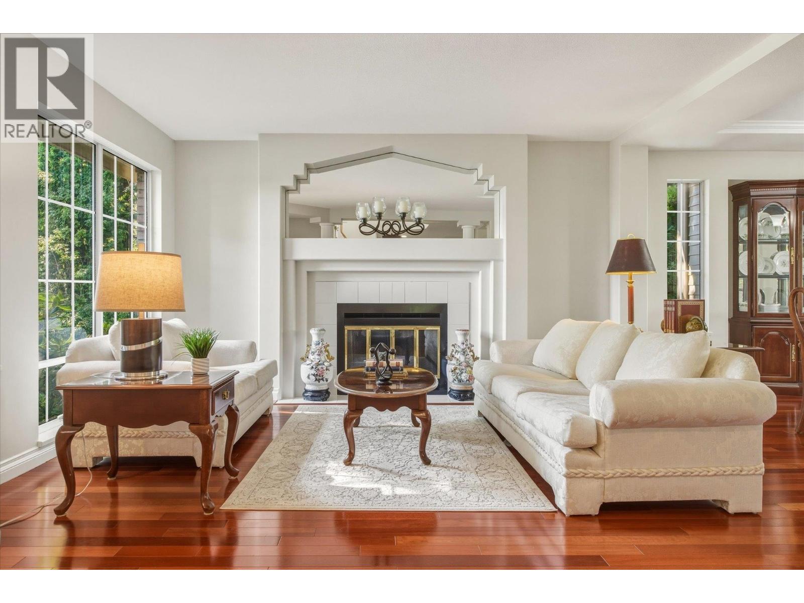 102 ASPENWOOD DRIVE