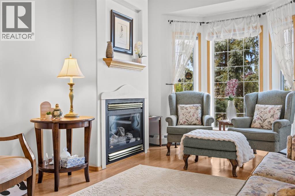 317, 728 Country Hills Road NW