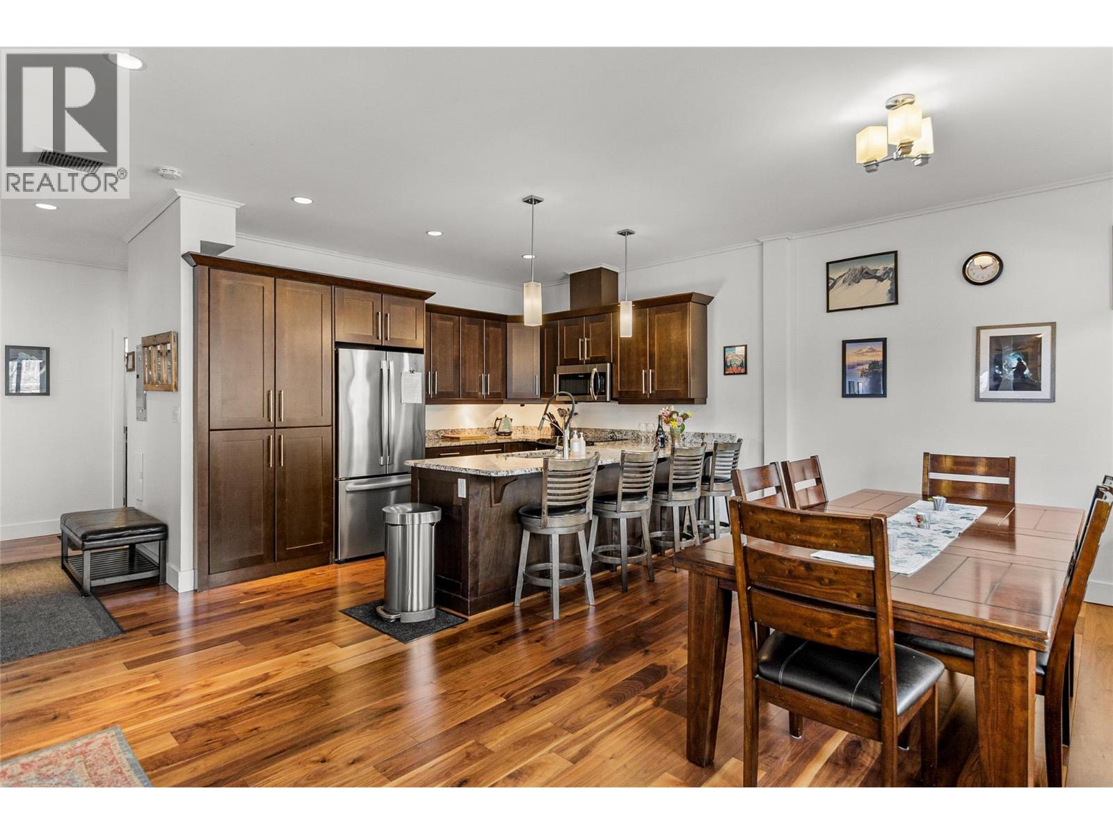 309 1 Street W Unit# 301
