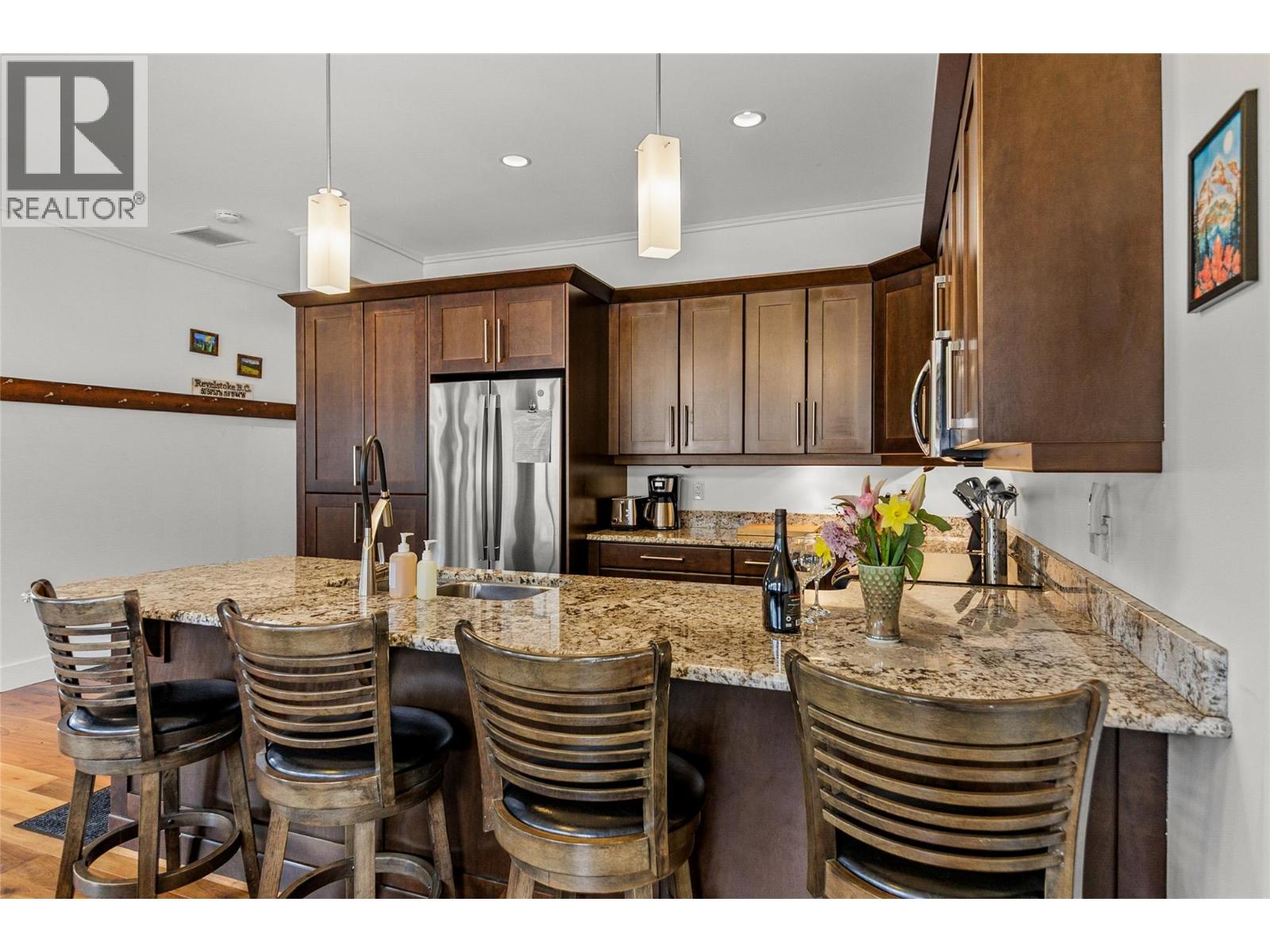 309 1 Street W Unit# 301