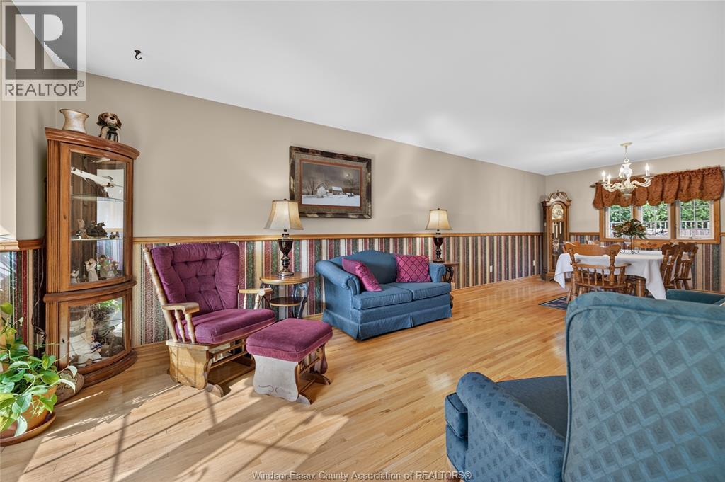 128 Windsor