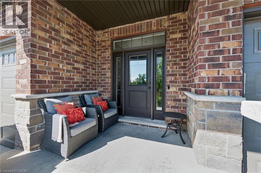 254 GOSLING GARDENS Avenue Unit# 11