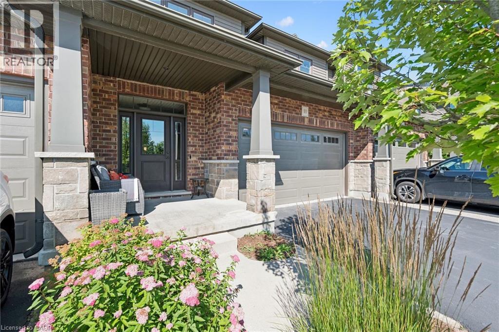 254 GOSLING GARDENS Avenue Unit# 11