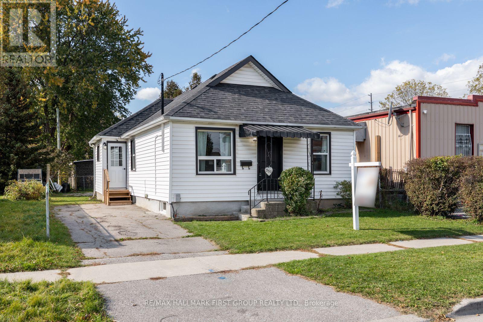 350 OSHAWA BOULEVARD S