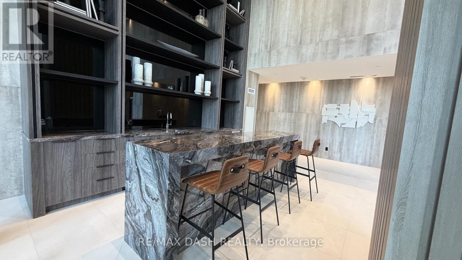 918 - 6 FLAVELLE TRAIL