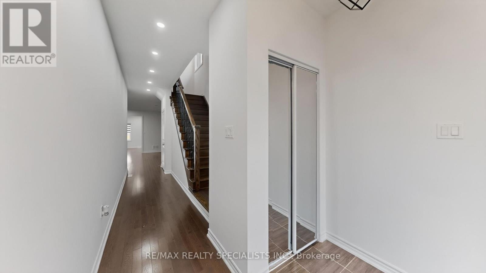 116 SEELEY AVENUE