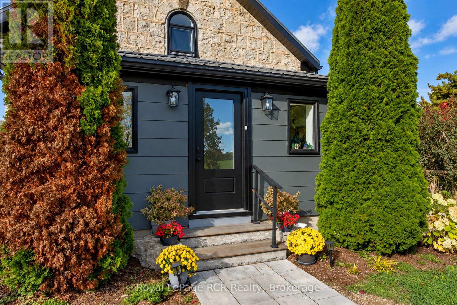 116190 GREY ROAD 3