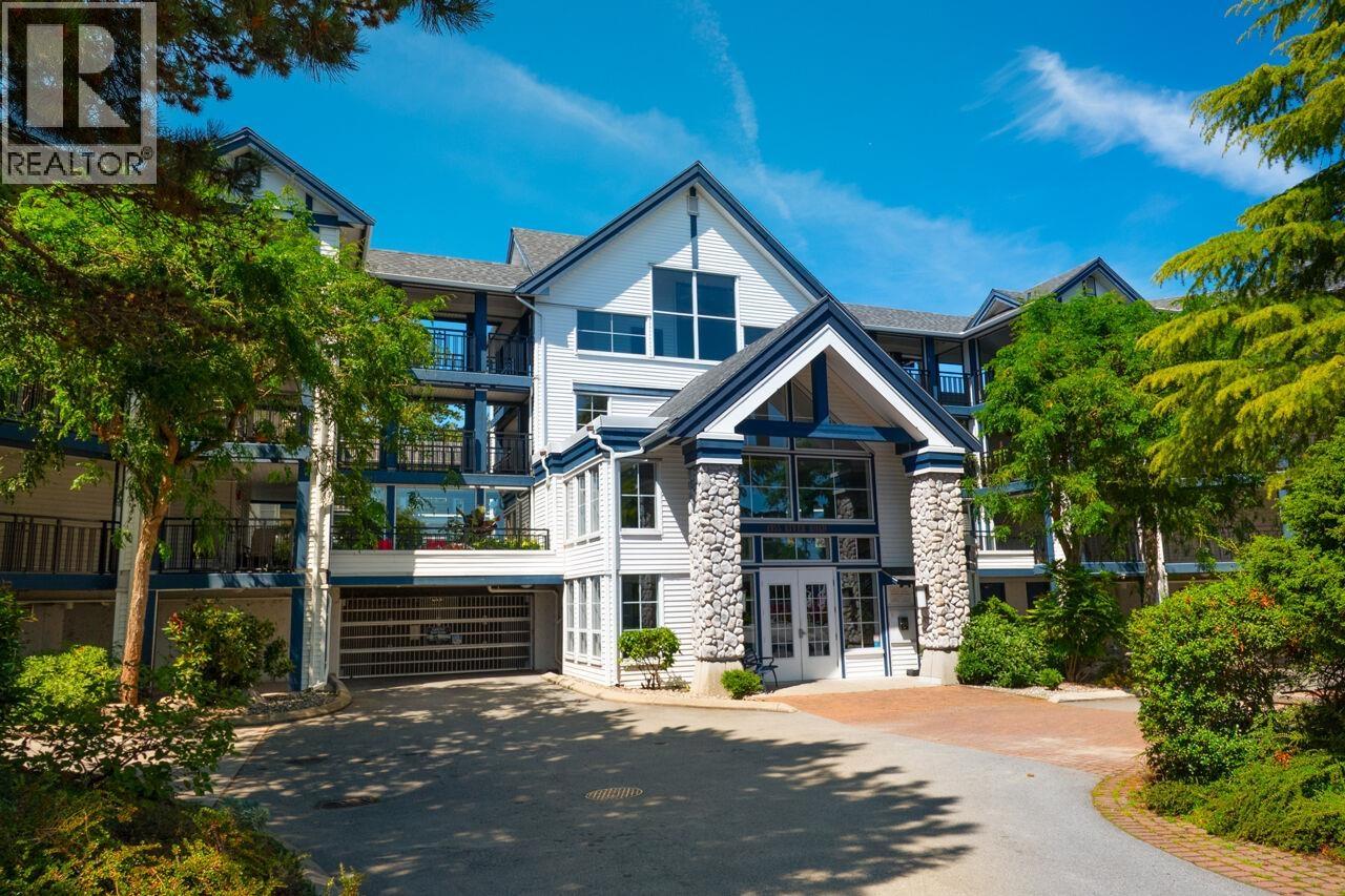 112 4955 RIVER ROAD