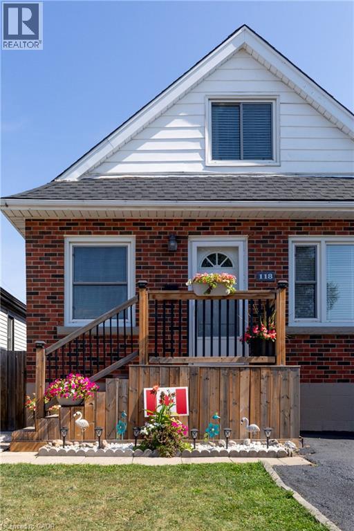 118 JULIAN Avenue