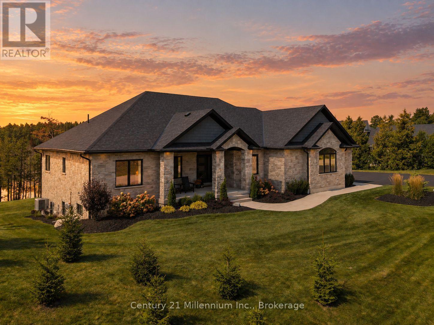 150 LOUISE CREEK CRESCENT