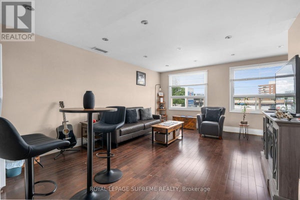 6127 Steeles Ave W, Toronto (Humber Summit), ON 5
