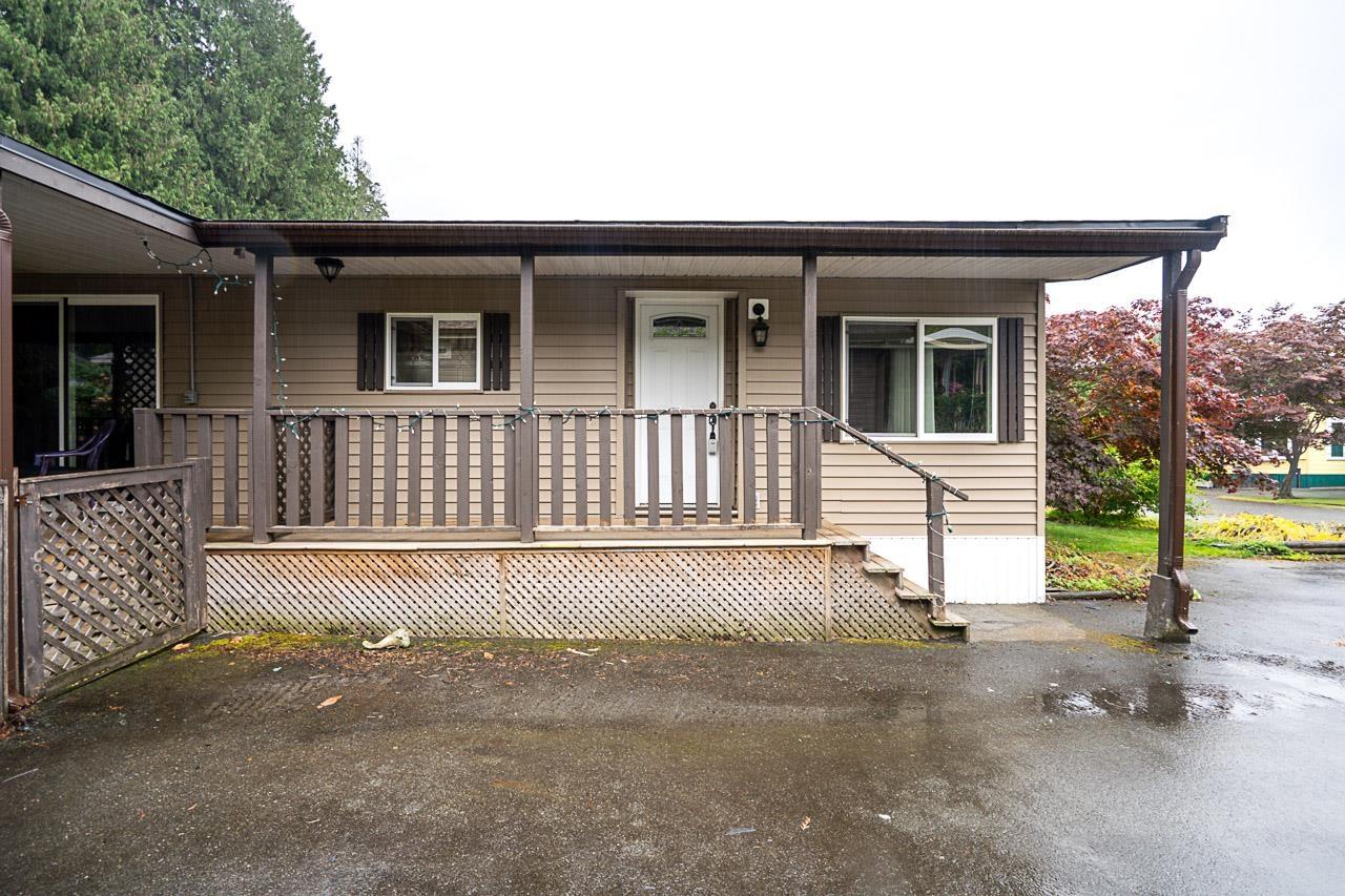 8 52324 YALE ROAD, Rosedale