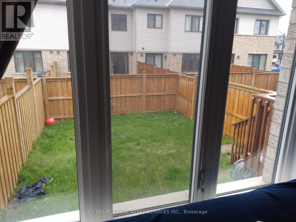 60 SCARLETWOOD STREET, HAMILTON (STONEY CREEK MOUNTAIN), ON L8J 0K8 - Image 3529337734.jpeg?d=l