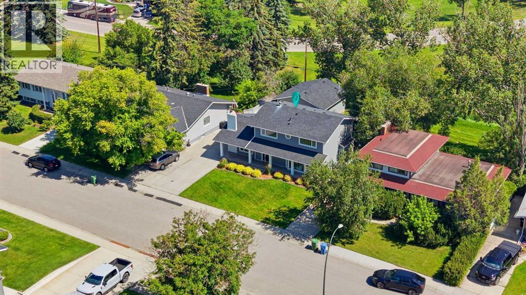 20 Mapleglade Close SE