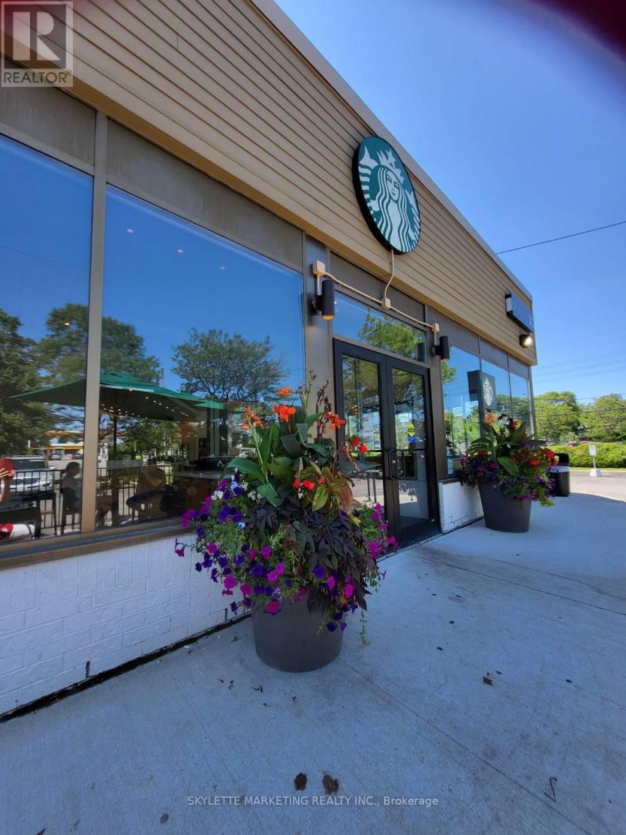 334 DUNDAS STREET E