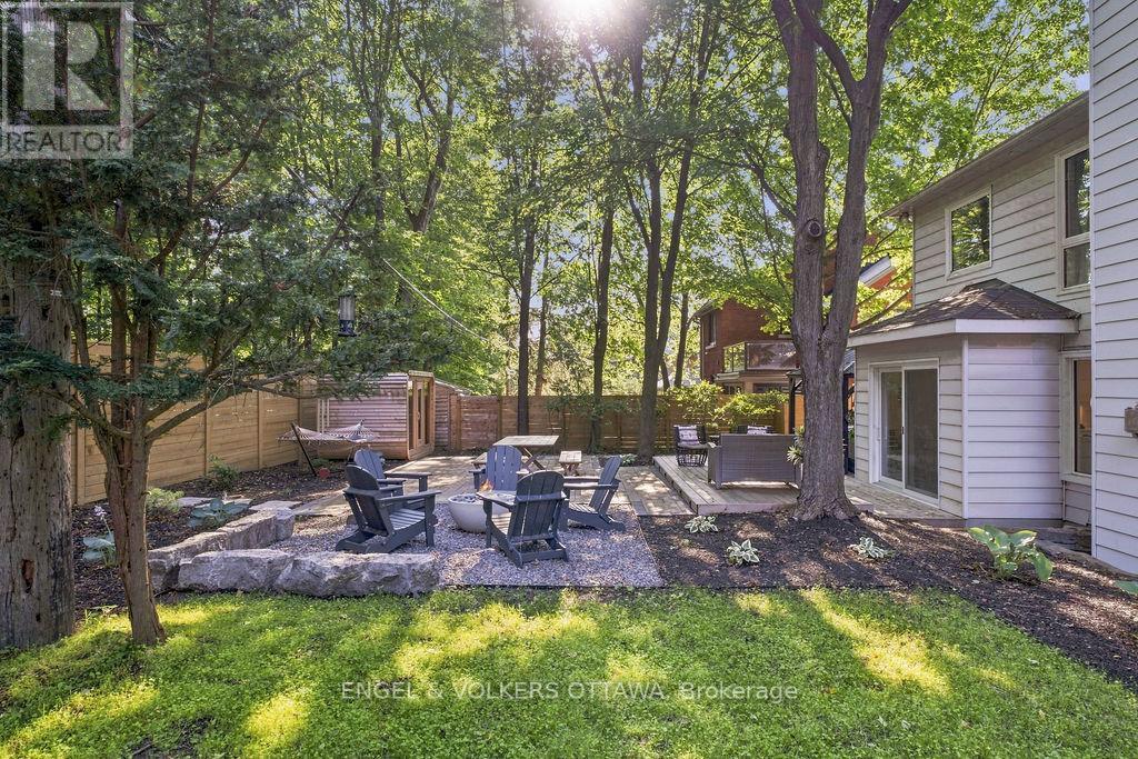 694 ISLAND PARK DRIVE