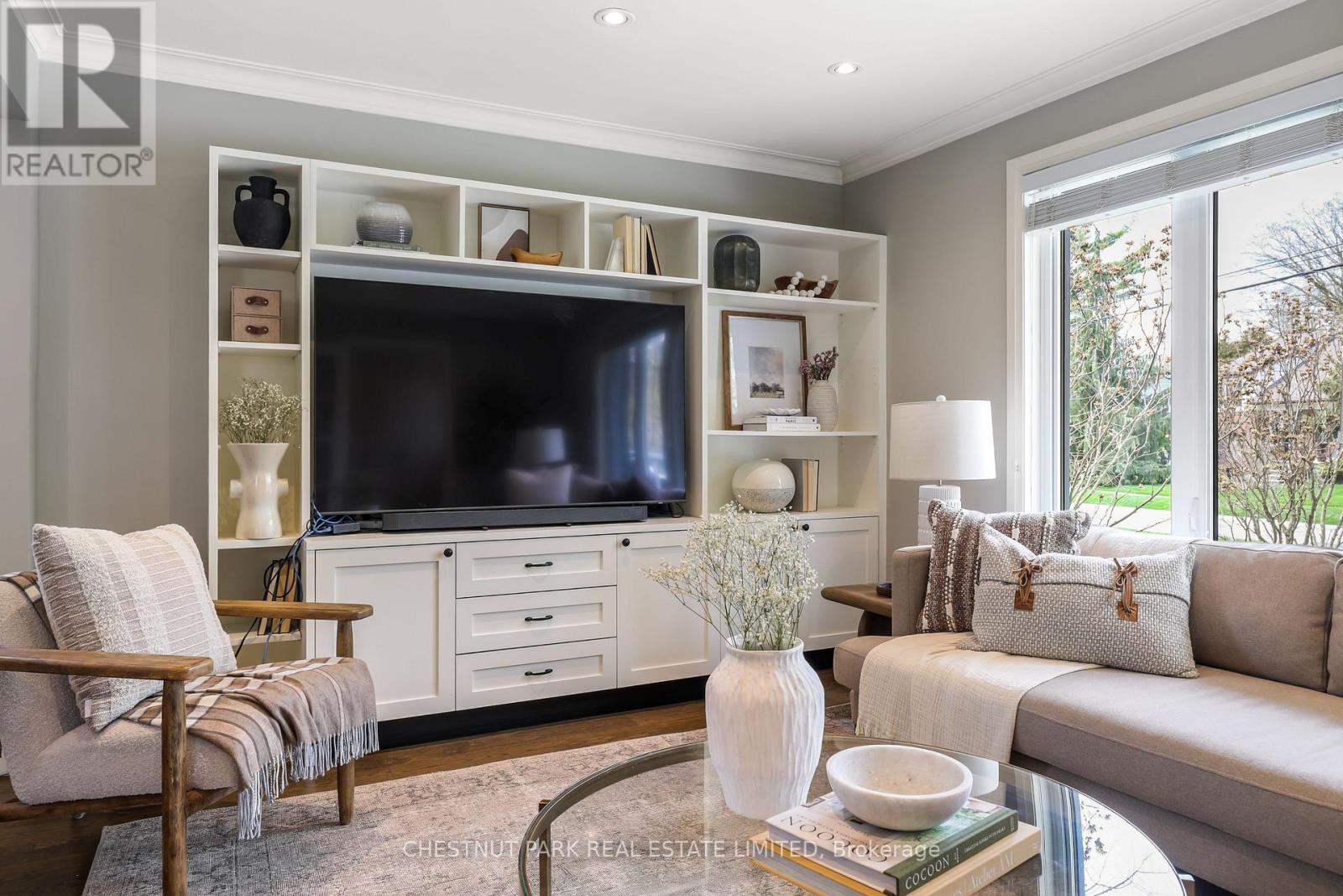 27 CEDARCREST DRIVE