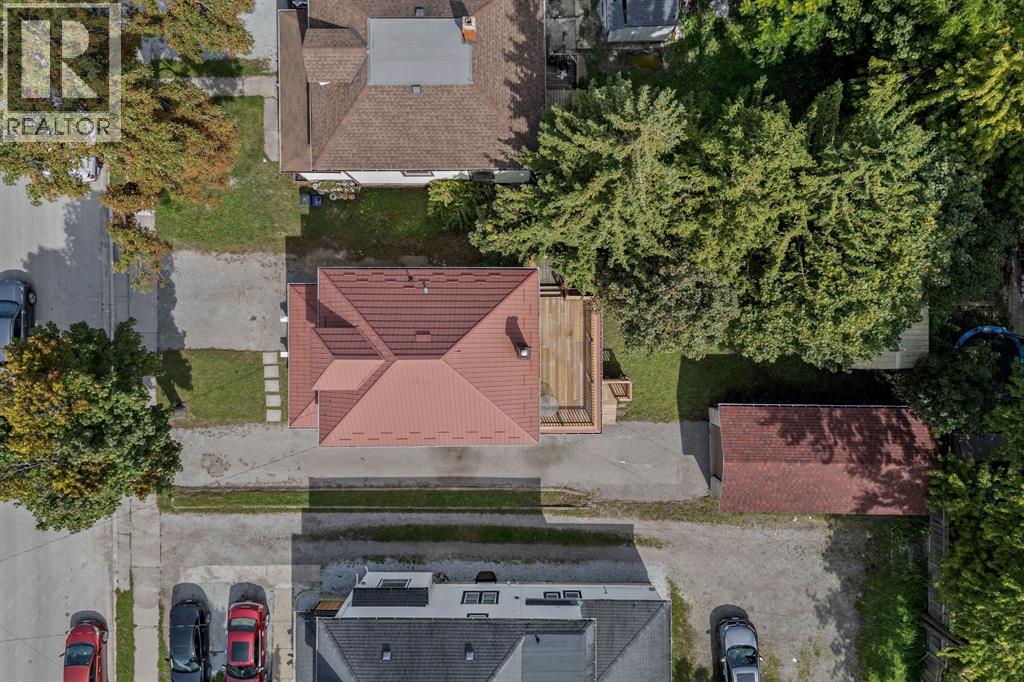 228 MITTON STREET South - Photo 2