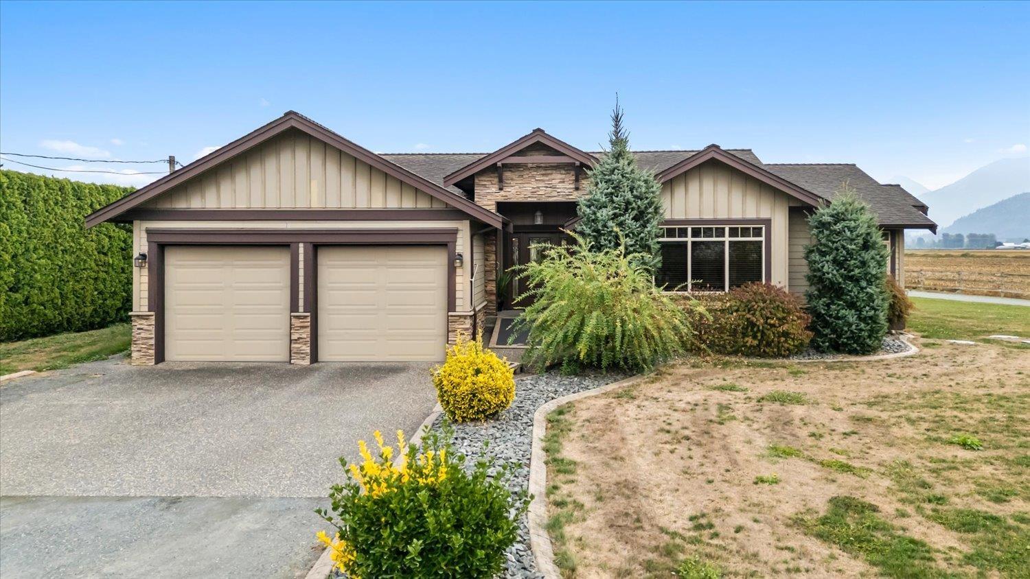 6260 SUMAS PRAIRIE ROAD, Greendale