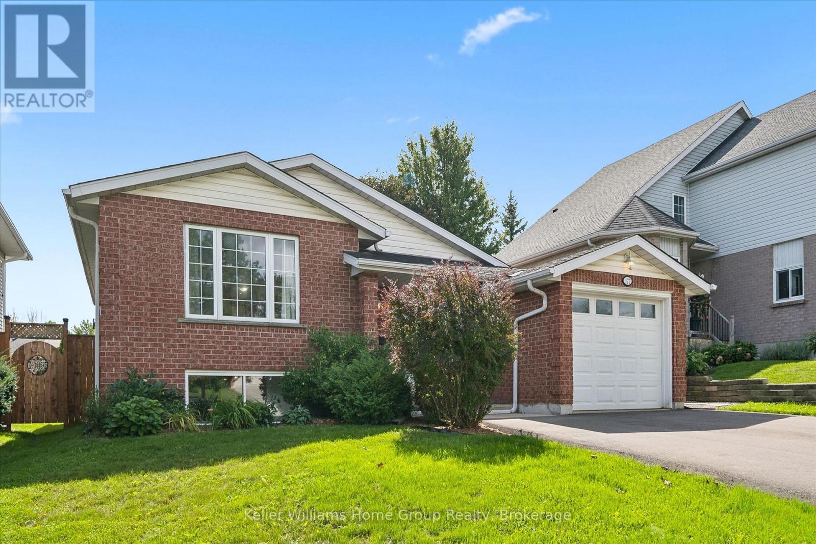 177 EASTFOREST TRAIL