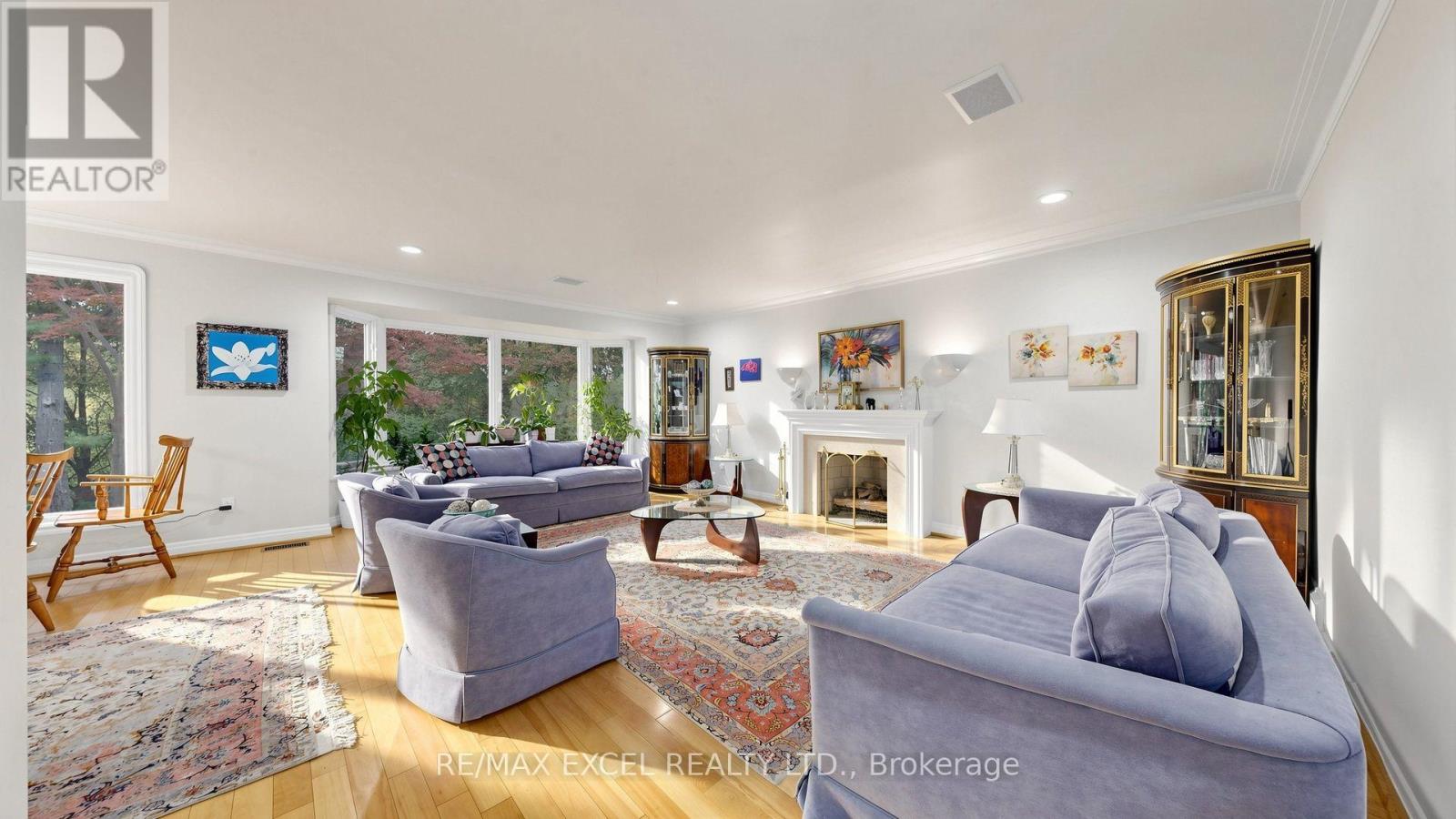 131 BURBANK DRIVE