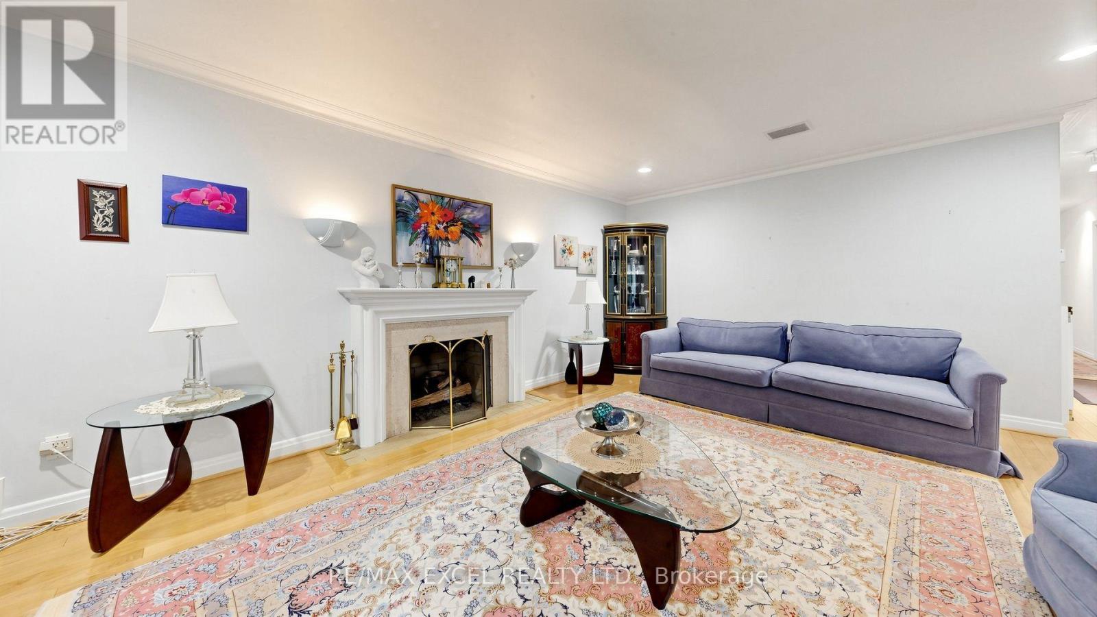 131 BURBANK DRIVE