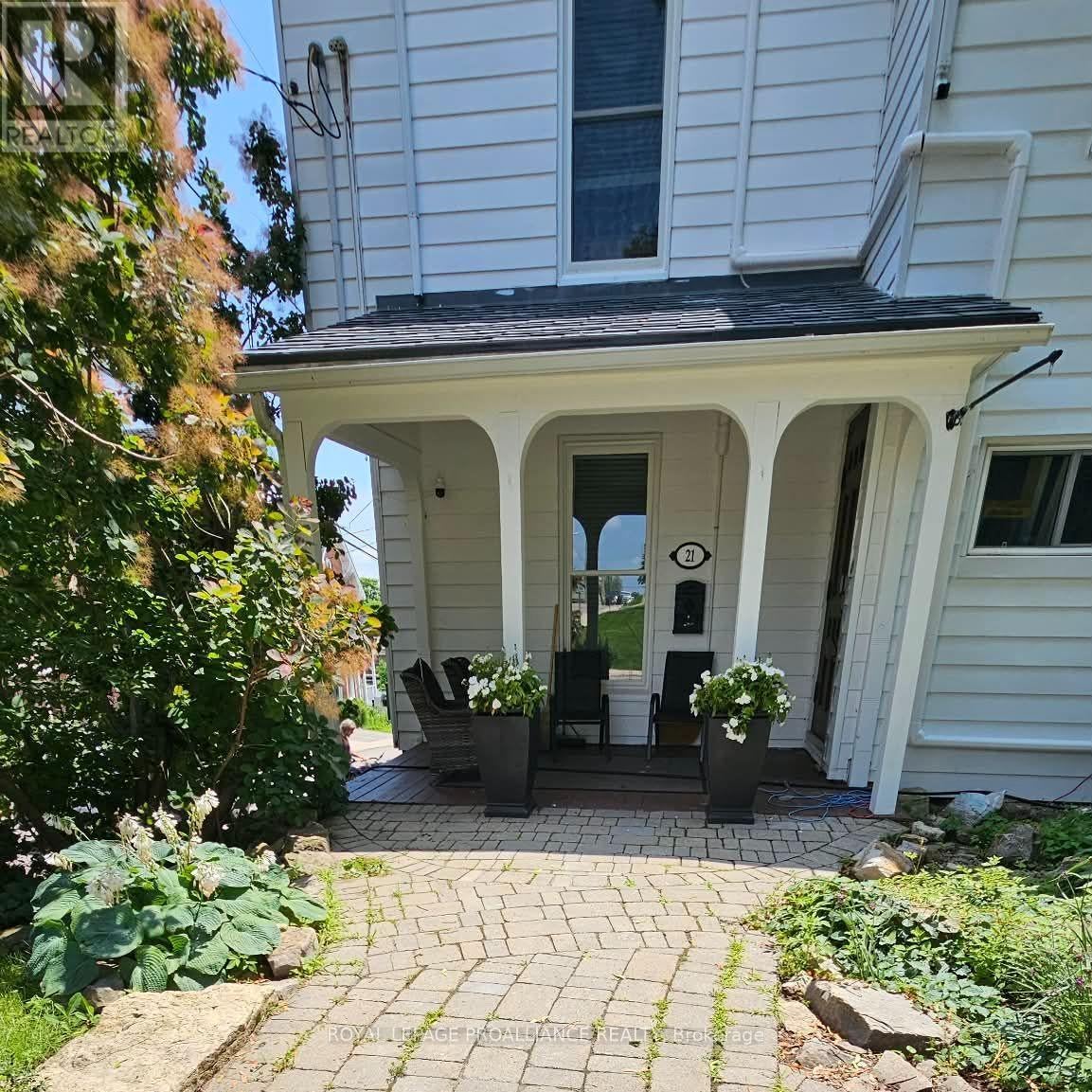 19-21 PINE STREET
