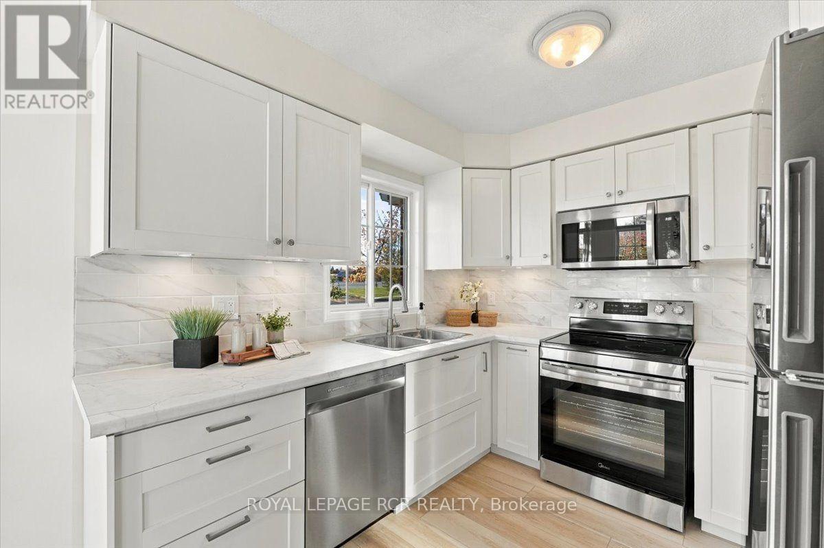 31 MONTGOMERY BOULEVARD