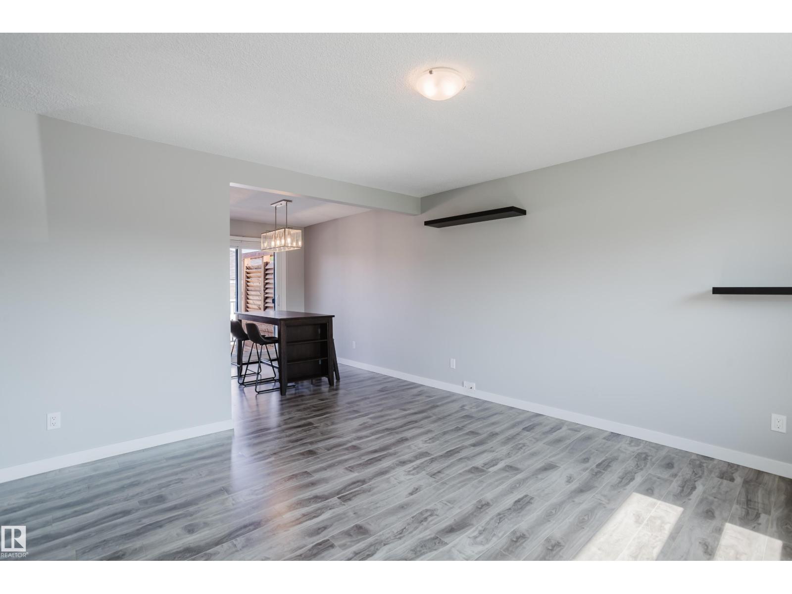 4708 106 AV NW
