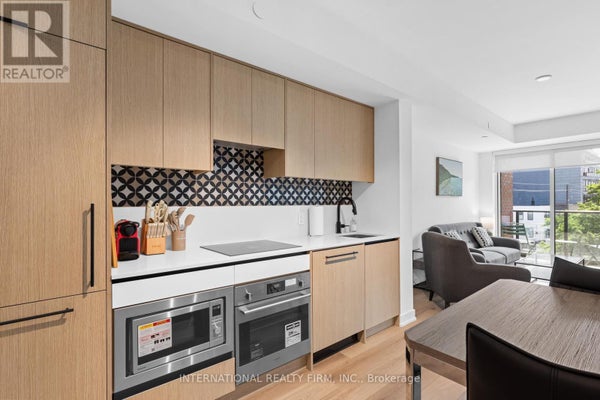 409 - 5 Lakeview Ave, Toronto (Trinity-Bellwoods), ON 2