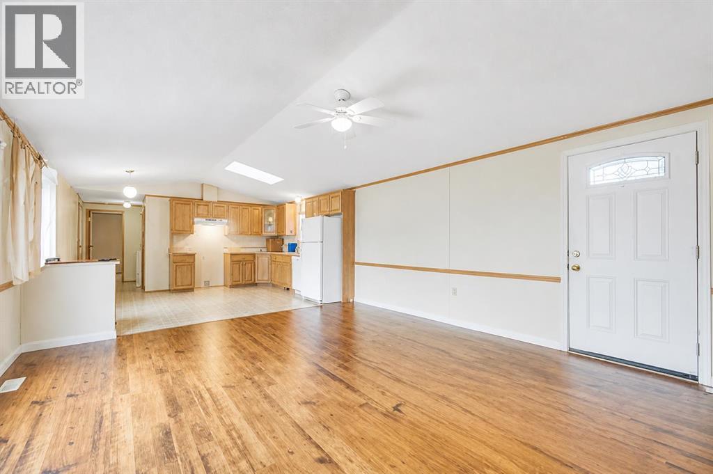 863 Brentwood Crescent