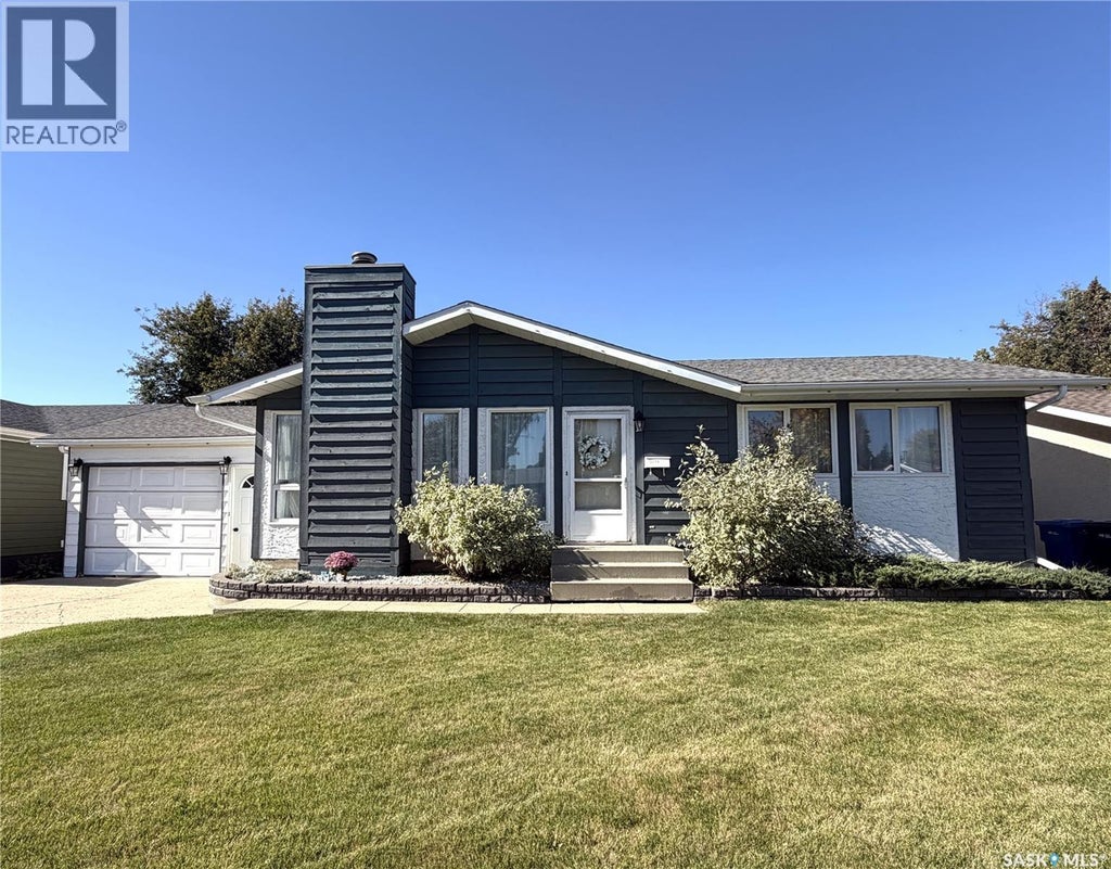 11033 MARTIN CRESCENT, NORTH BATTLEFORD, SK S9A 3M9 - Image 784841011.jpeg?d=l