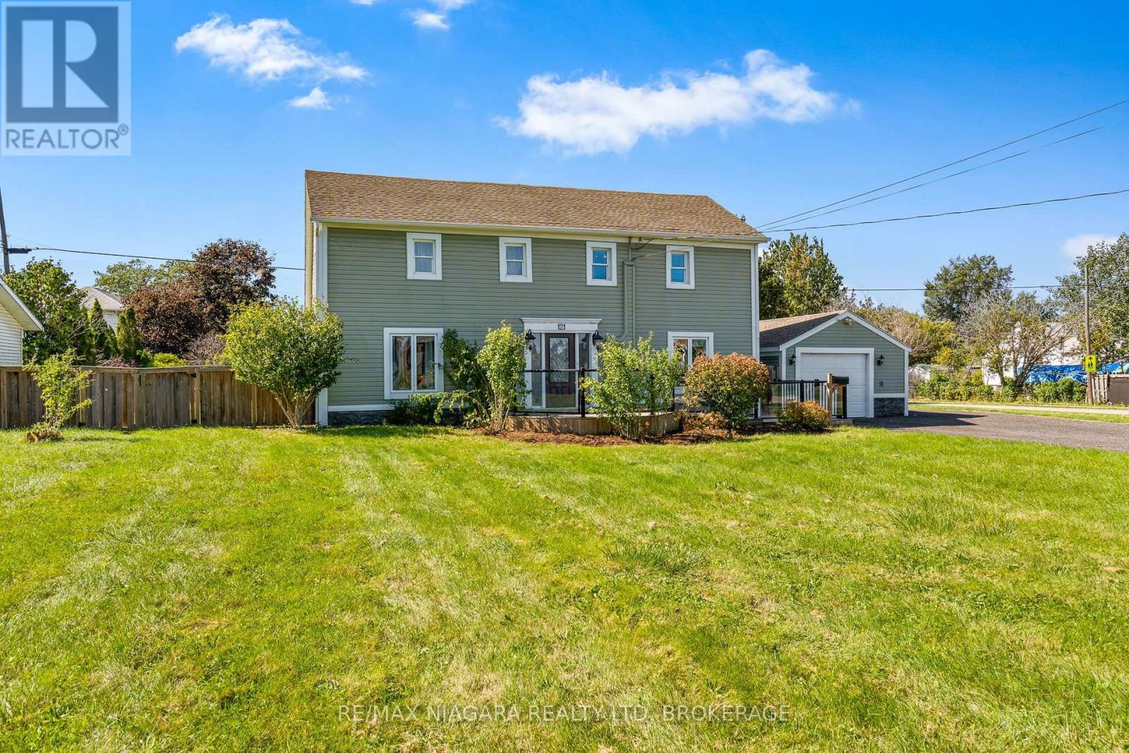121 KNOLL STREET