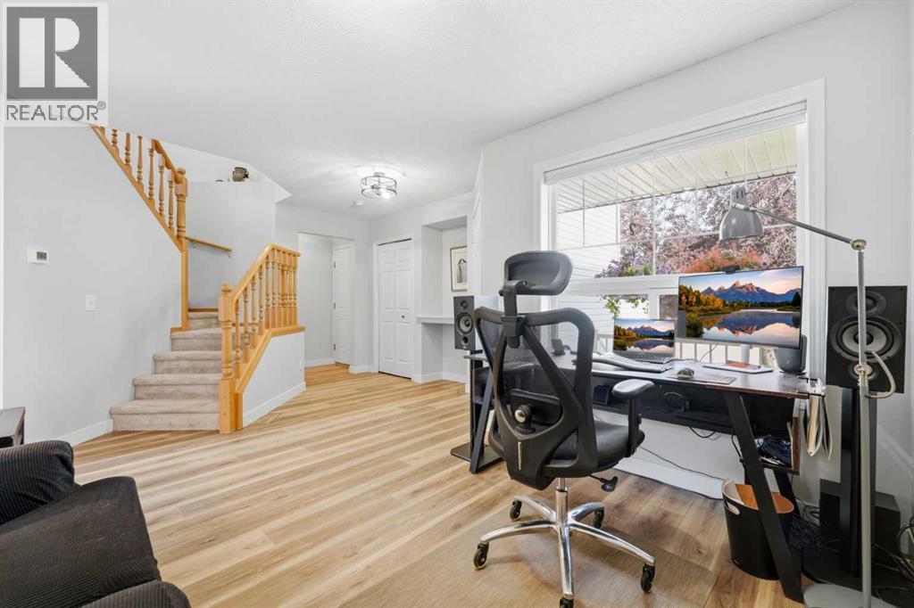 72 Arbour Crest Road NW