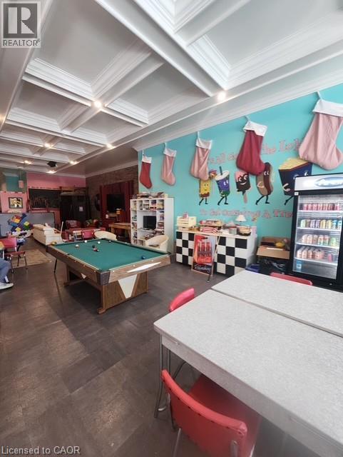 495 DUNDAS Street Unit# store