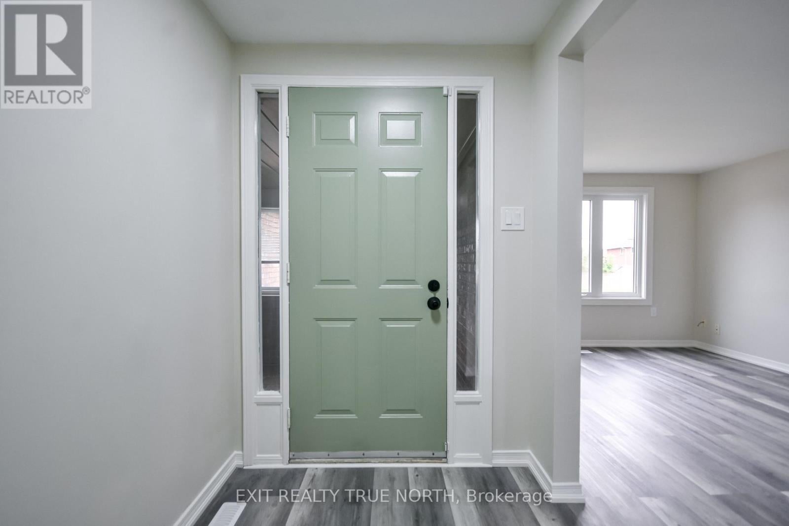 426 SUNNIDALE ROAD - Photo 3