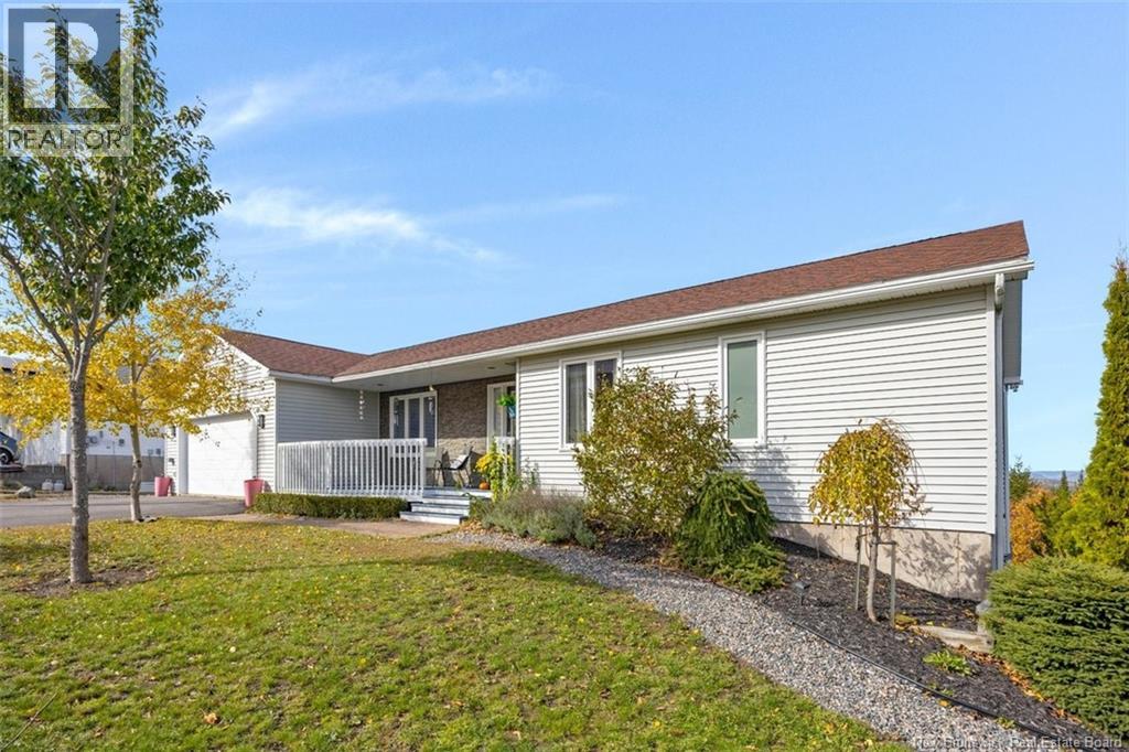 38 Edgemount Drive - Photo 2