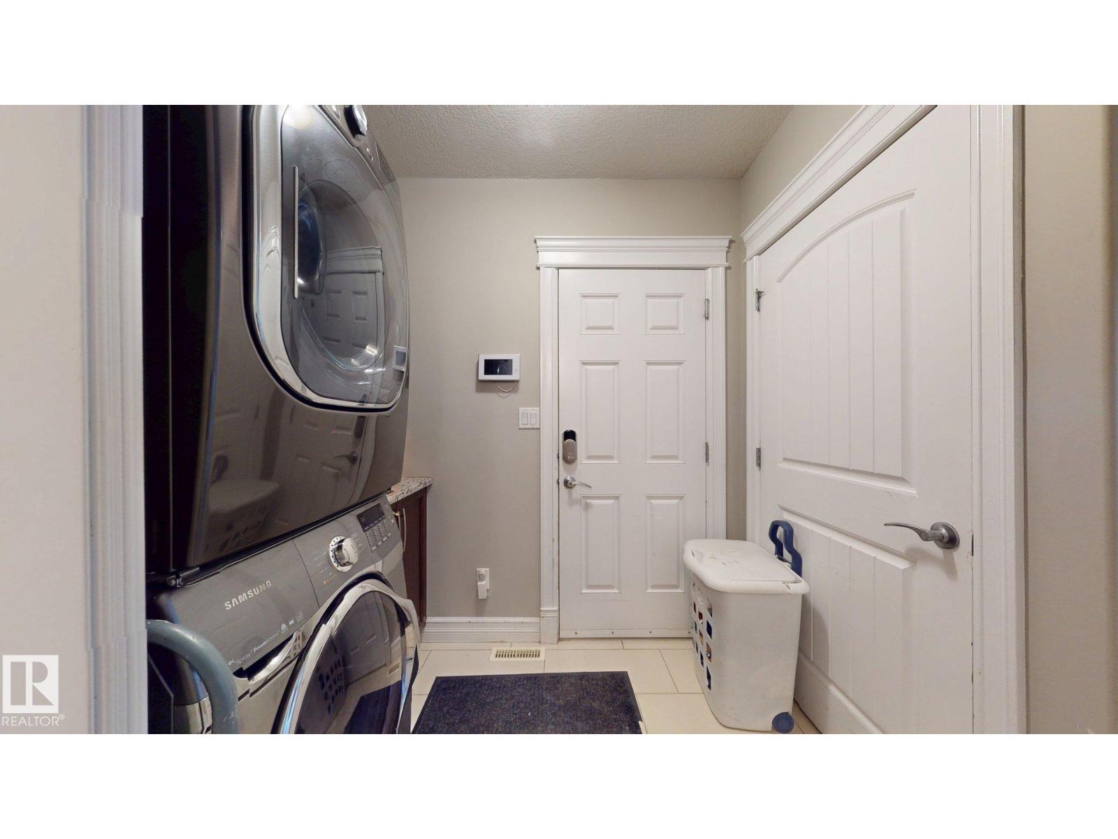 1232 CUNNINGHAM DR SW