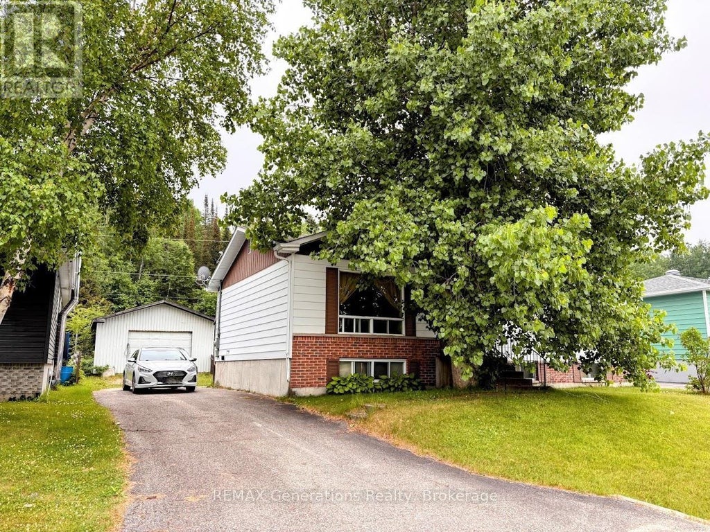 37 MATACHEWAN ROAD, MANITOUWADGE, ON P0T 2C0 - Image 2532533810.jpeg?d=l
