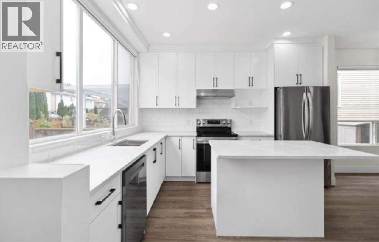 Upper 10320 243 ST